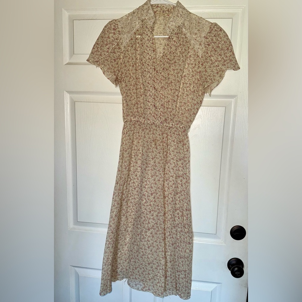 Dainty Vintage Floral Print Women's Dress